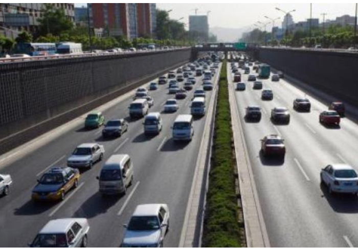 免费时段里的中国温度，2021春运高速免费背后的流动与守望