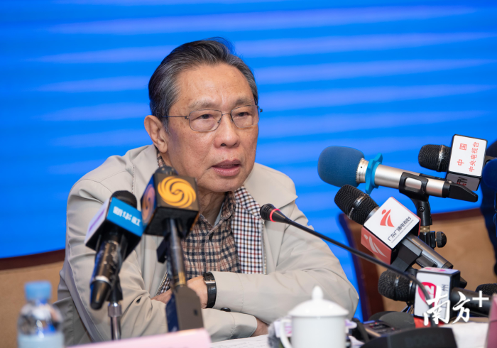 【钟南山参加广州疫情防控发布会,钟南山参加广州疫情防控发布会了吗】 【钟南山参加广州疫情防控发布会,钟南山参加广州疫情防控发布会了吗】