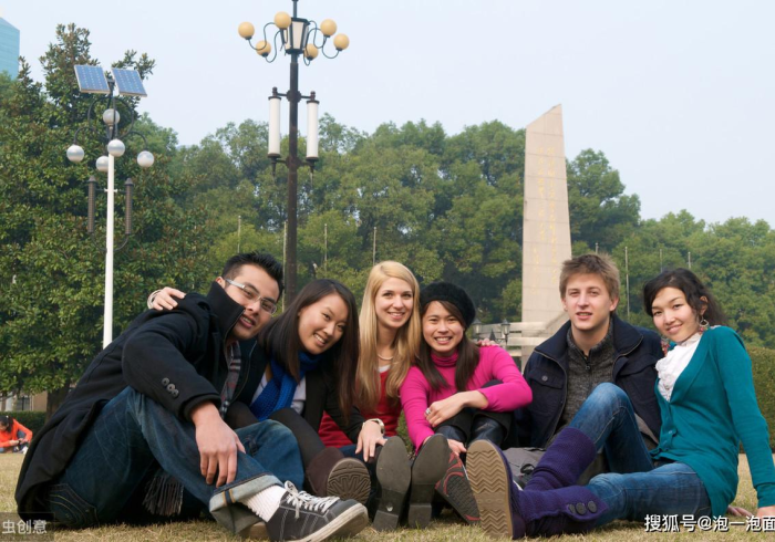 【中国留学生得新冠/留学生患新冠】 【中国留学生得新冠/留学生患新冠】