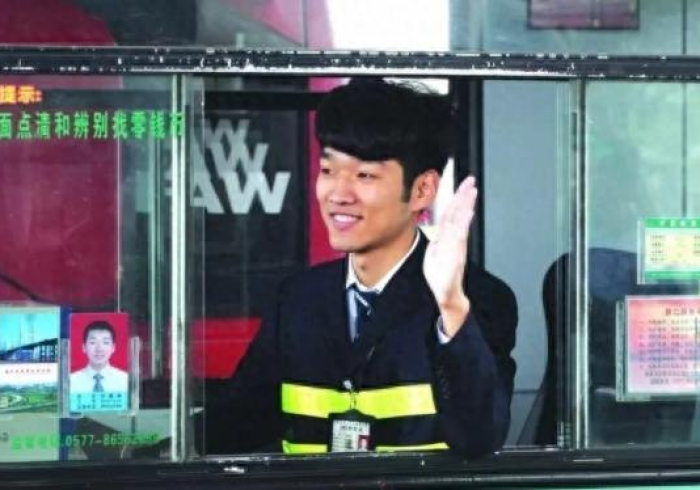 拨号时代，一个电话号码背后的城市交通治理变迁