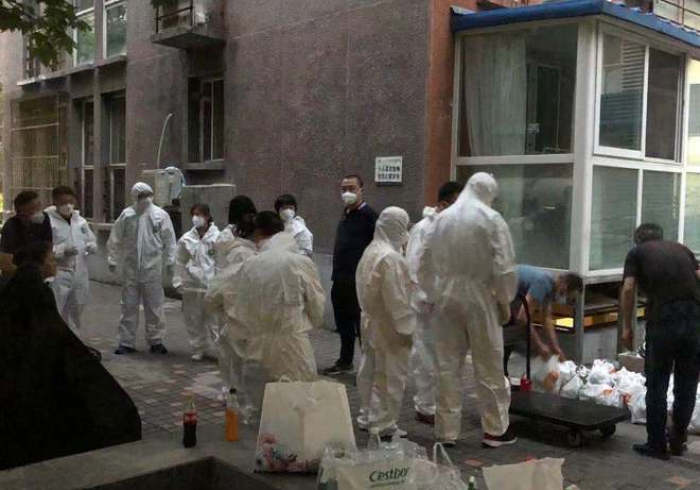 社区混检，一根棉签，千万人的长城