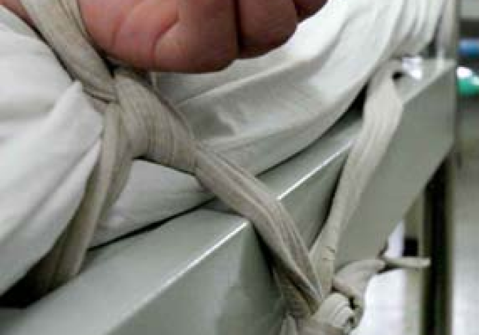 绑精神病的绳子 绑精神病的绳子