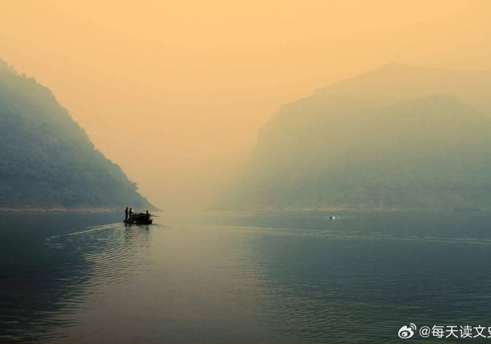 二月二日江上行,在时间褶皱里打捞被遗忘的节气诗魂 二月二日江上行,在时间褶皱里打捞被遗忘的节气诗魂